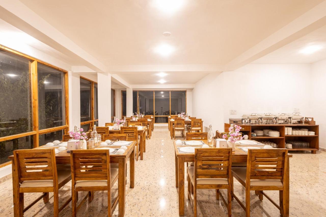 Aroha Residency- A Countryside Resort Манали Экстерьер фото