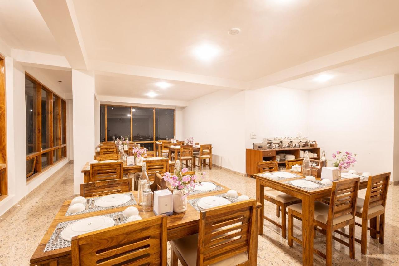 Aroha Residency- A Countryside Resort Манали Экстерьер фото