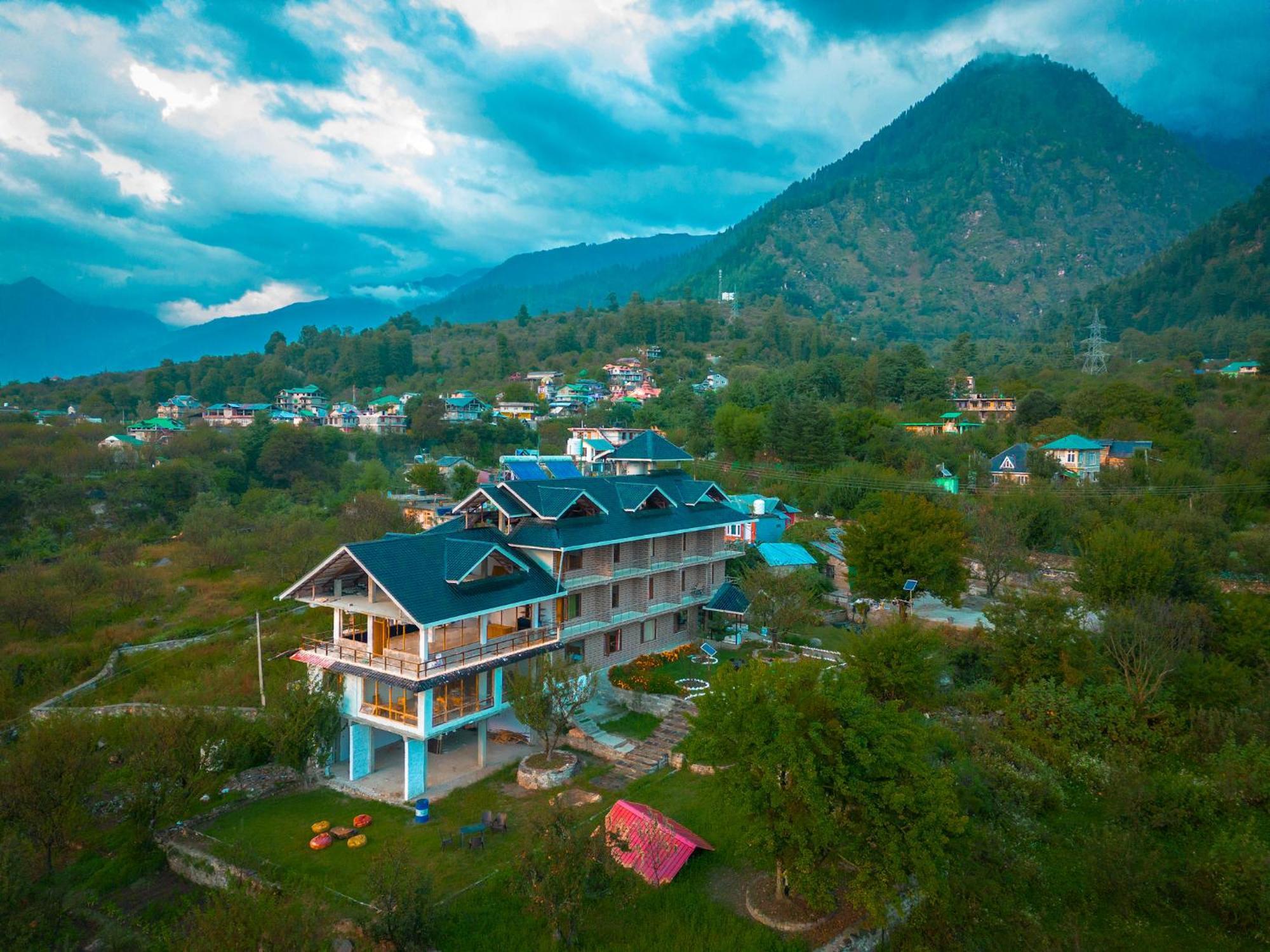 Aroha Residency- A Countryside Resort Манали Экстерьер фото