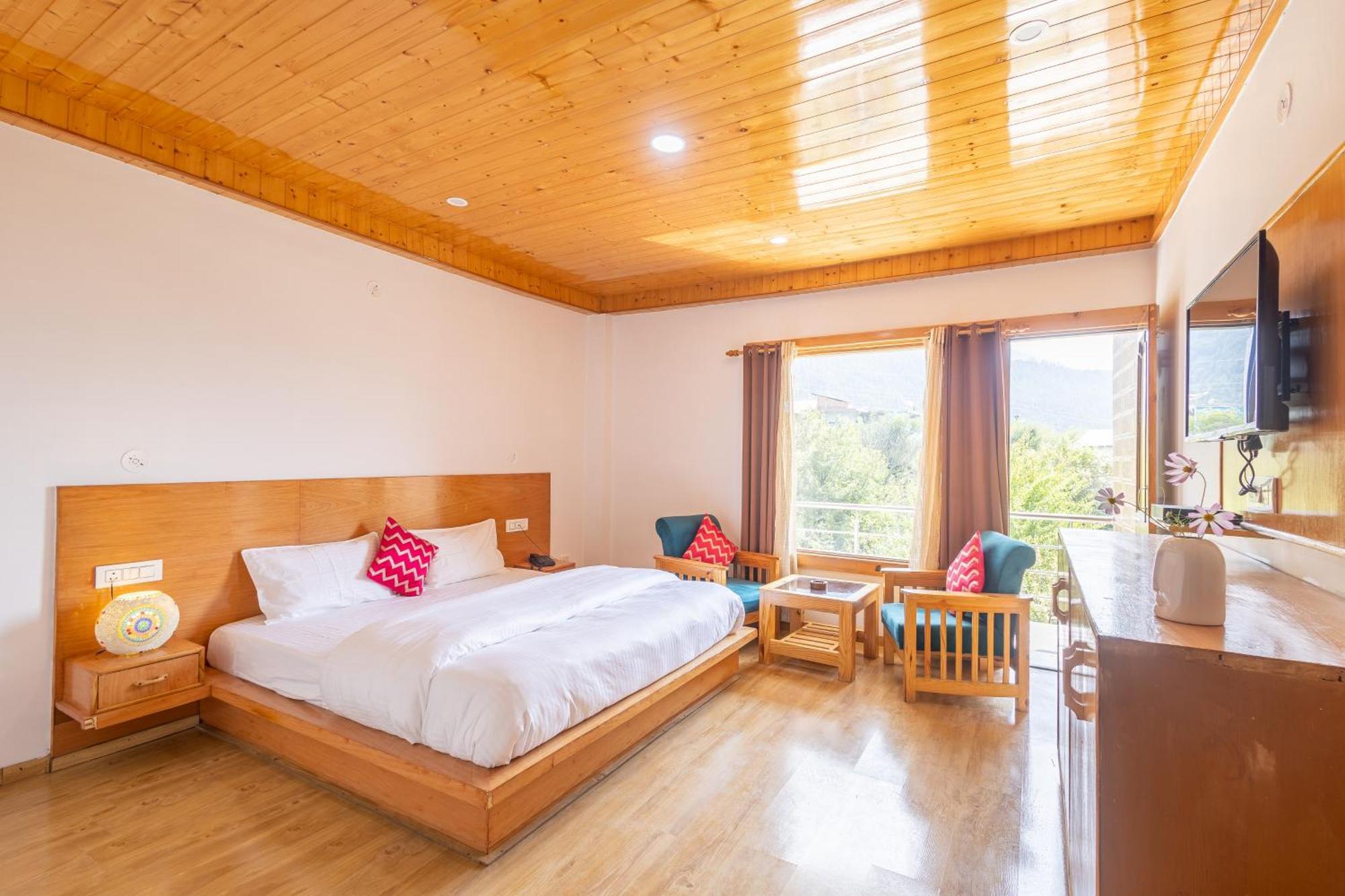 Aroha Residency- A Countryside Resort Манали Экстерьер фото